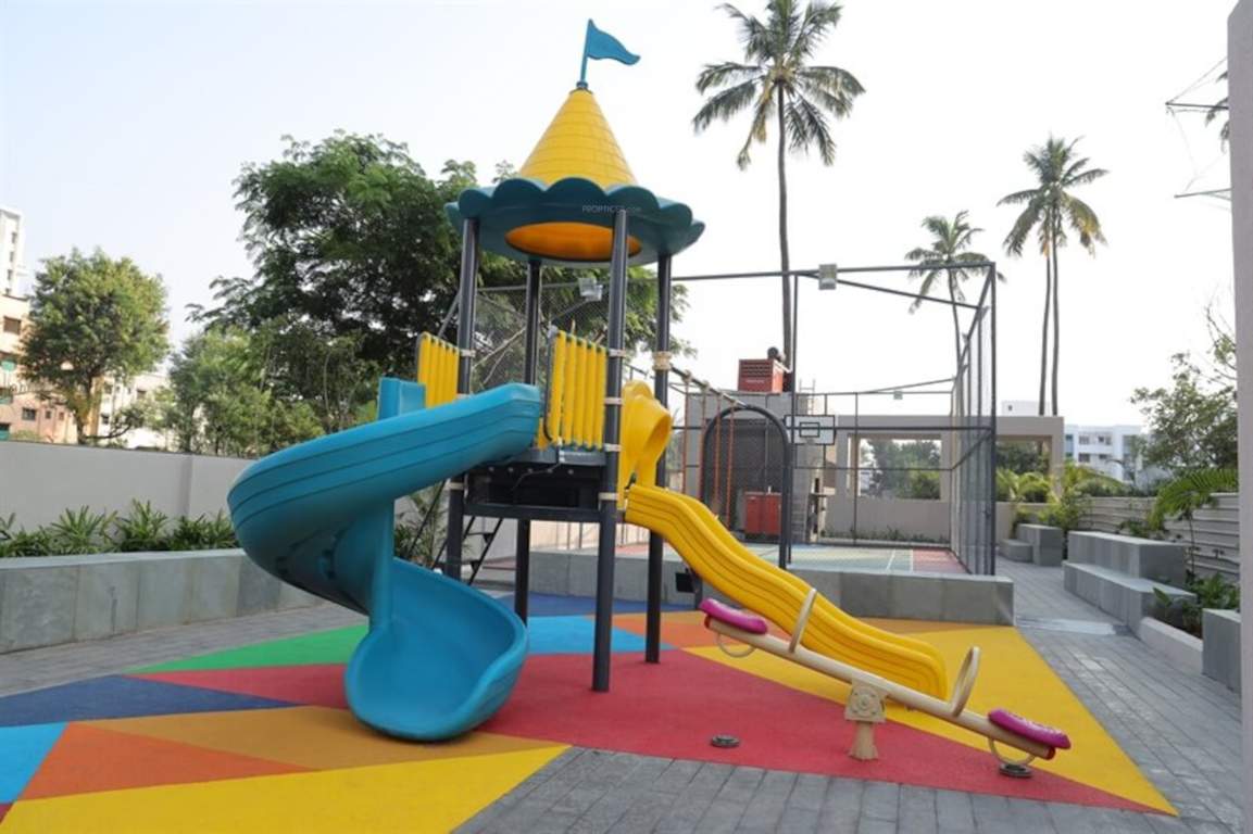 newton homes Children's play area