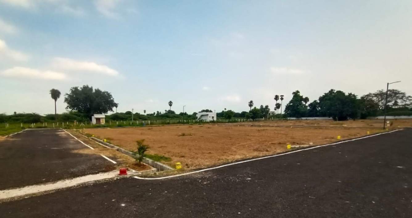  e city Plot