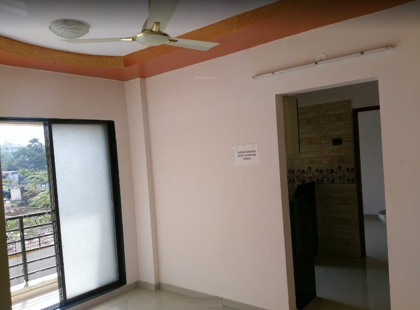  sunshine enclave Dining Area