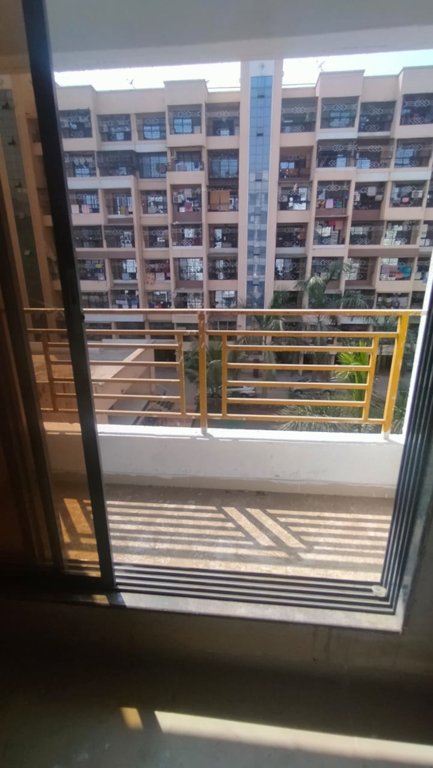  gurukrupa meet height Balcony