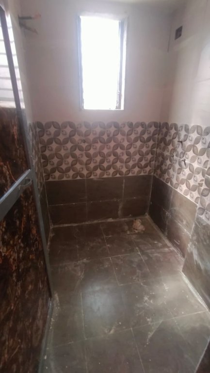  gurukrupa meet height Bathroom