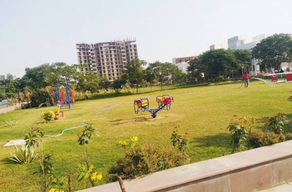  rainbow-phase-iv Children's play area