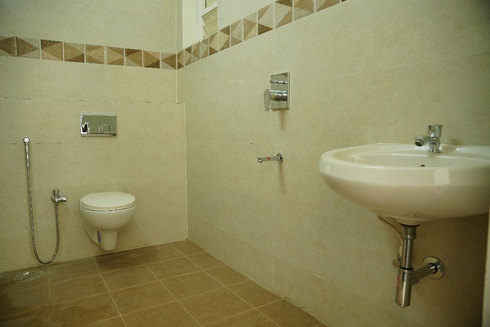  bougainvillea apartment Bathroom