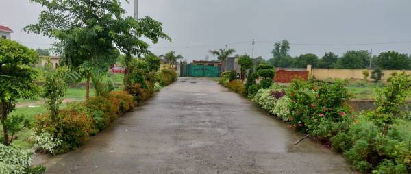  greens Internal Roads