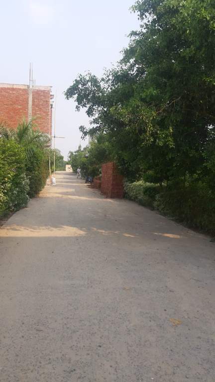  greens Internal Roads