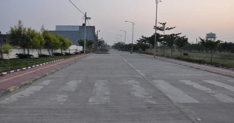  villa Internal Roads & Footpaths