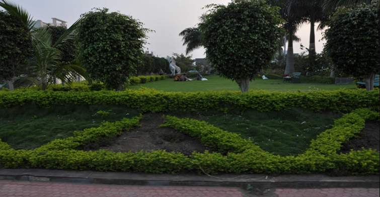  villa Landscaped Gardens