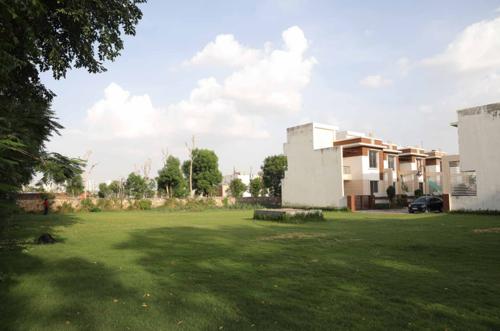  grand-homes-villas Others