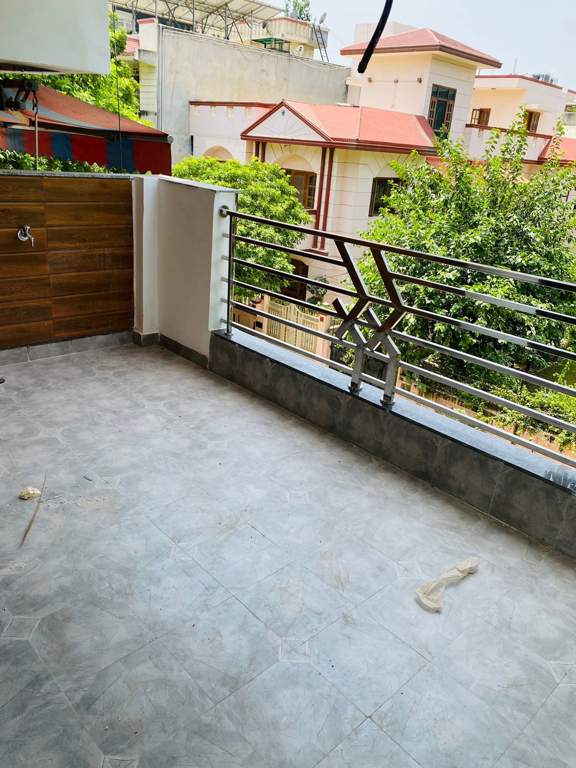  ss home Balcony