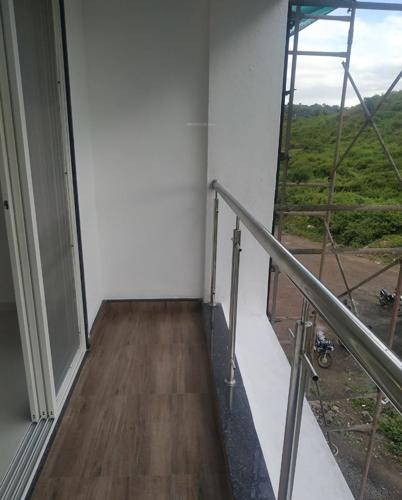  altura-hills Balcony