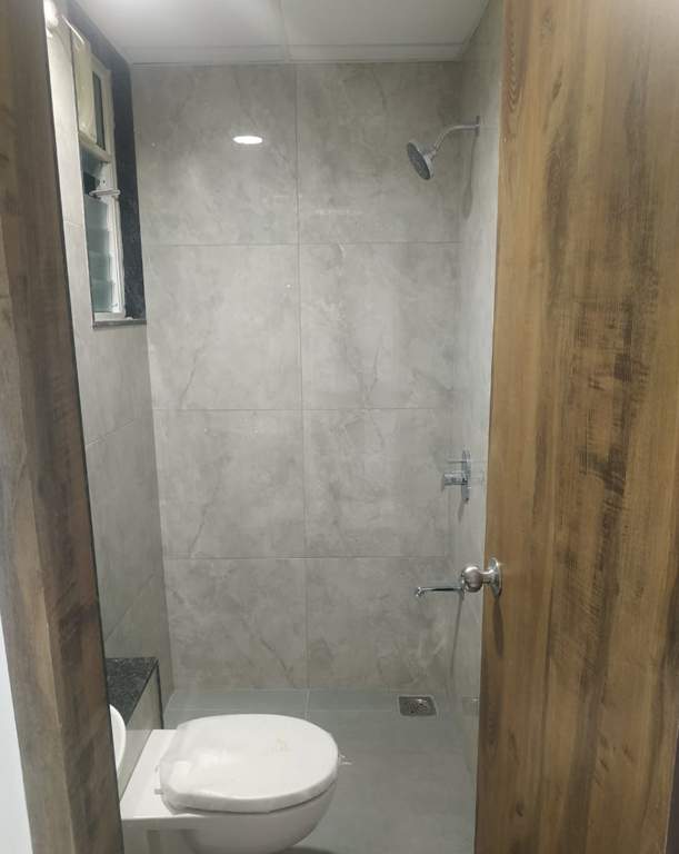  altura hills Bathroom