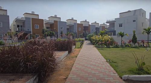 Jogging Track praneeth-pranav-knightwoods Club House