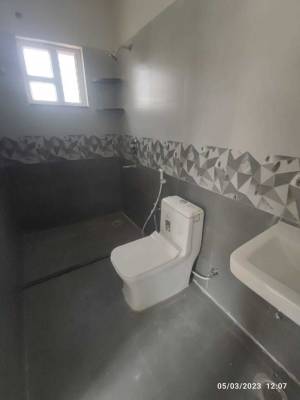  mathru-chaya Bathroom