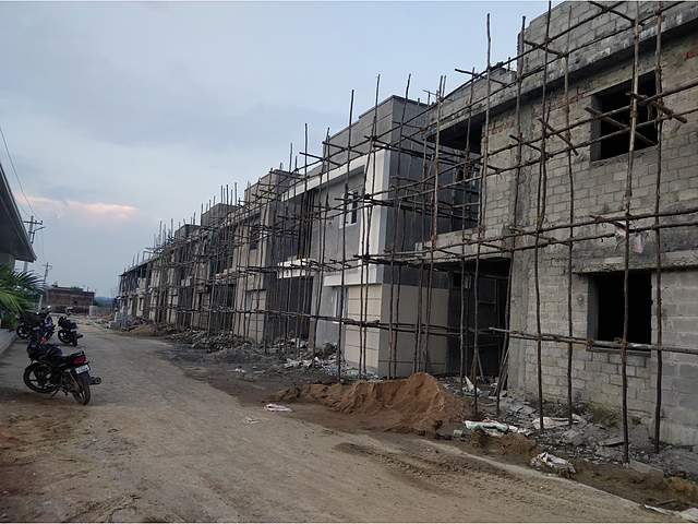 APR Vaarahi Praveens Hynora