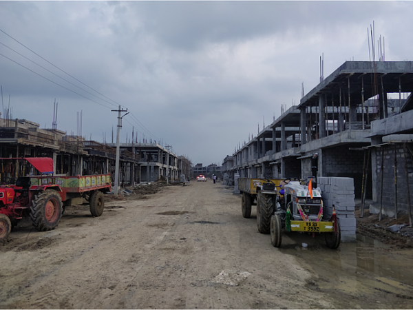 constructionStatus of APR Vaarahi Praveens Hynora