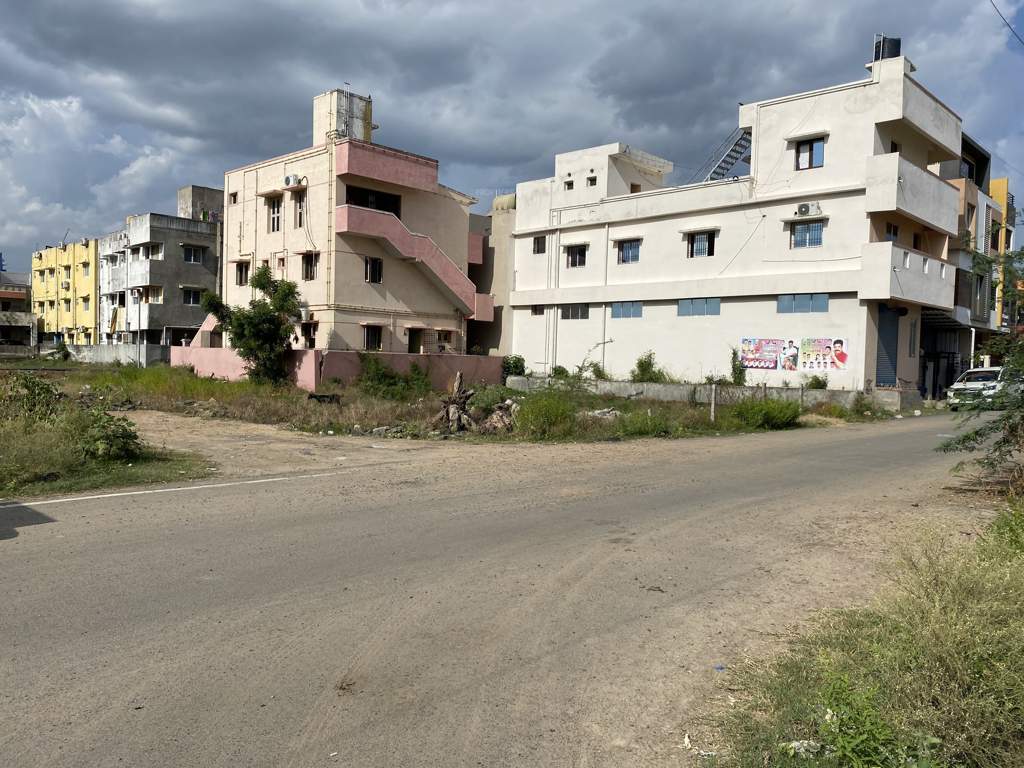  n s avenue Internal Roads