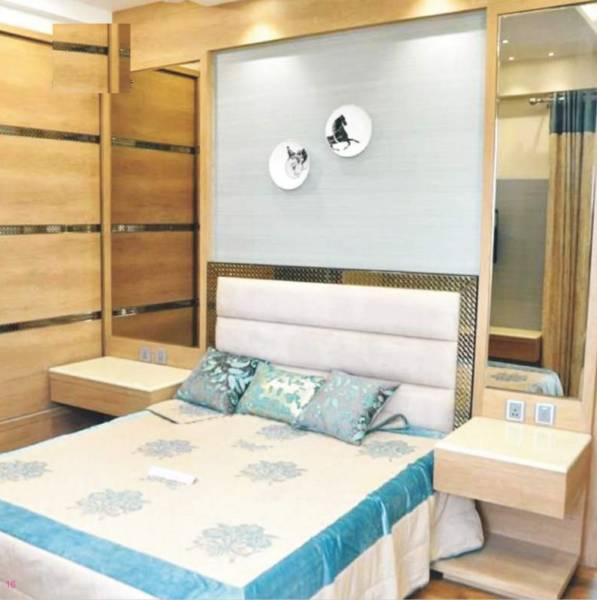 Bedroom skyline-the-peak Bedroom