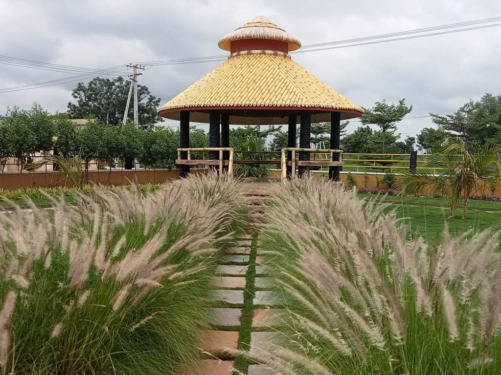  srivaari county villa plots Senior Citizen Siteout