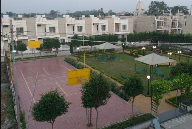  city phase iii Basketball Court