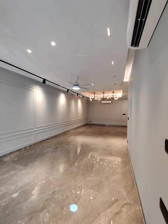  luxury floors 11 Living Area