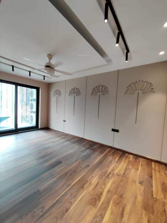  luxury floors 11 Living Area