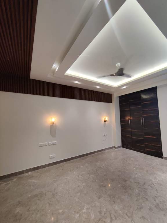  luxury floors 12 Living Area