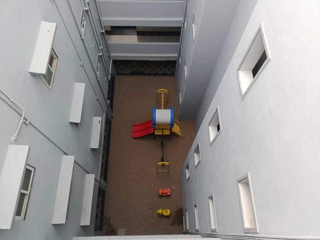  jr nest Children's play area