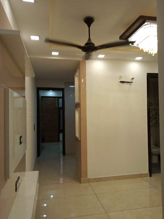  homes Lobby