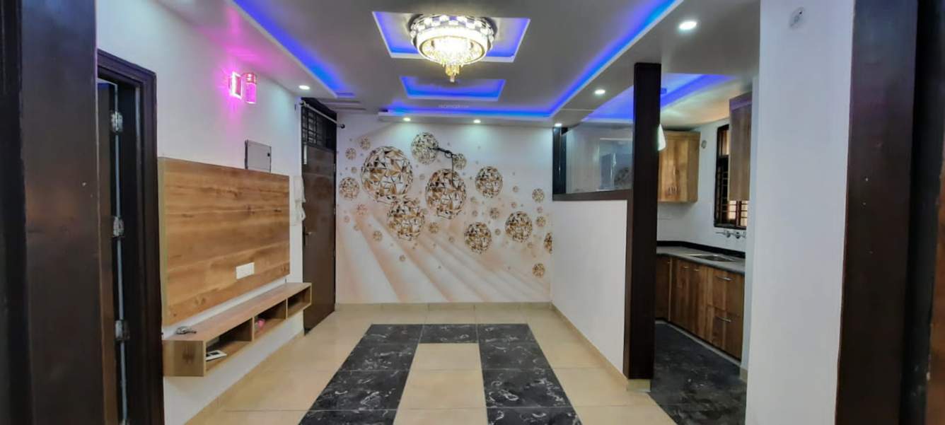  luxury livings Living Area