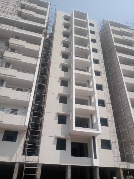 constructionStatus of Icons Alta Monte