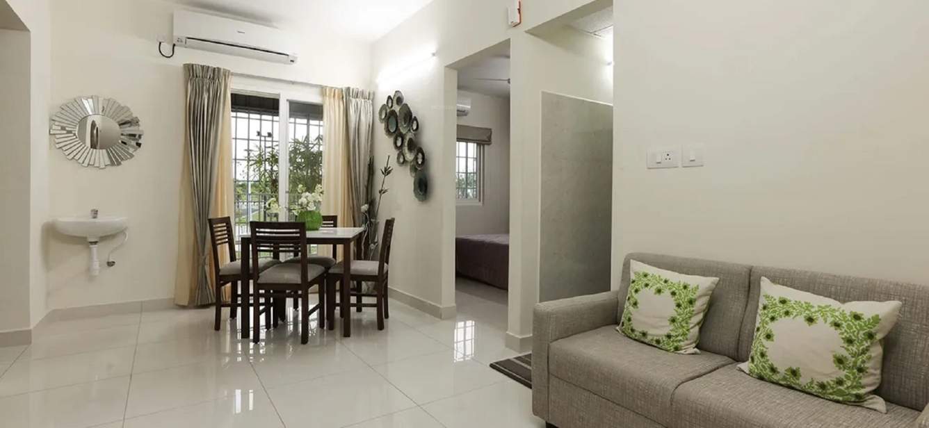  manhattan condos Living Area