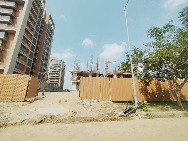  luxuria 2 Block A Construction Status Nov 24