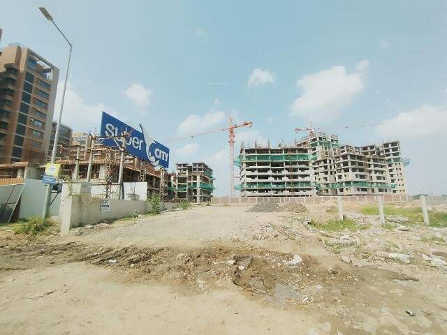  luxuria 2 Block B Construction Status Nov 24