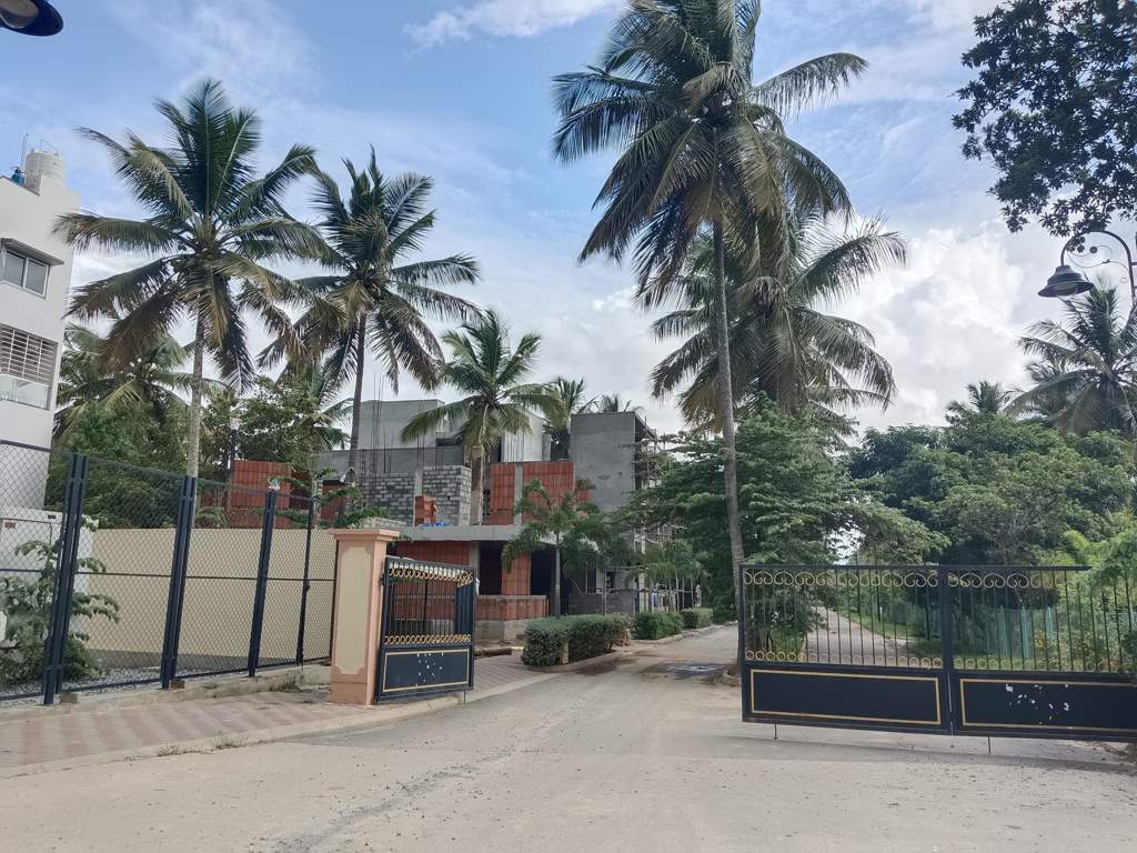  ranka palm lakeside Plot