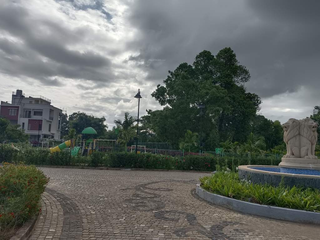  ranka palm lakeside Plot