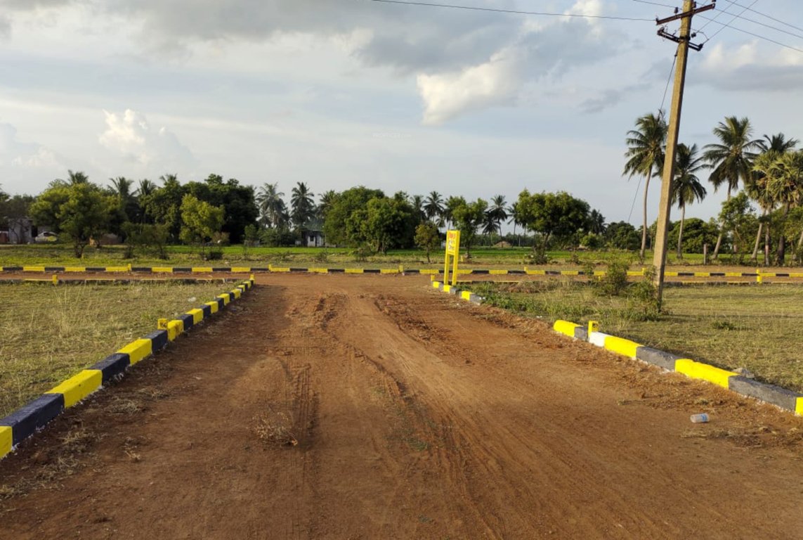  thillai nagar Plot