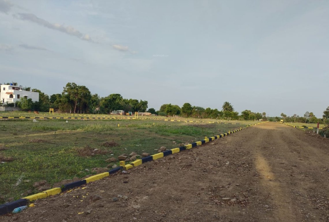  thillai nagar Plot