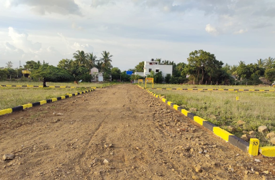  thillai nagar Plot