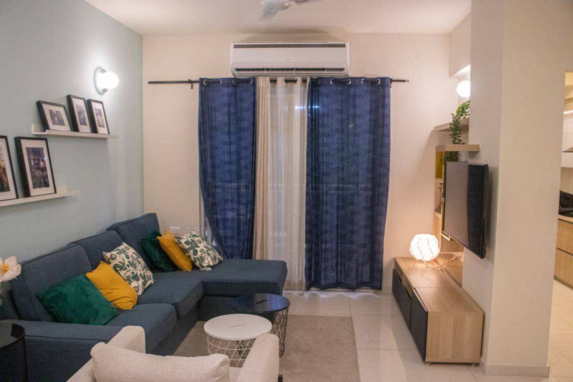  anmol phase ii Living Area