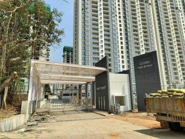 constructionStatus of Godrej Park Retreat Phase 1