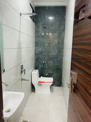 Bathroom affordables-and-luxury-homes Bathroom