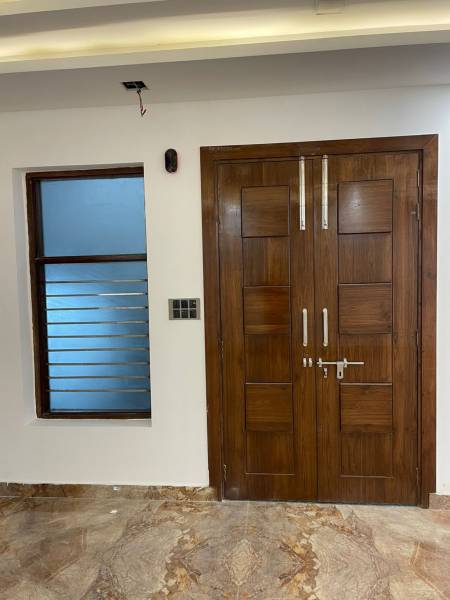  floors-2 Living Area