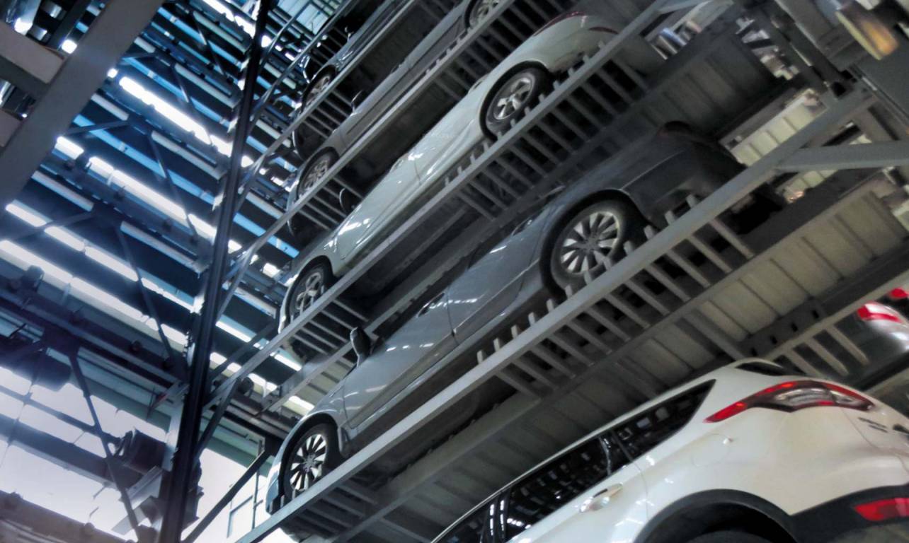  arihant tower Multi   Level Parking