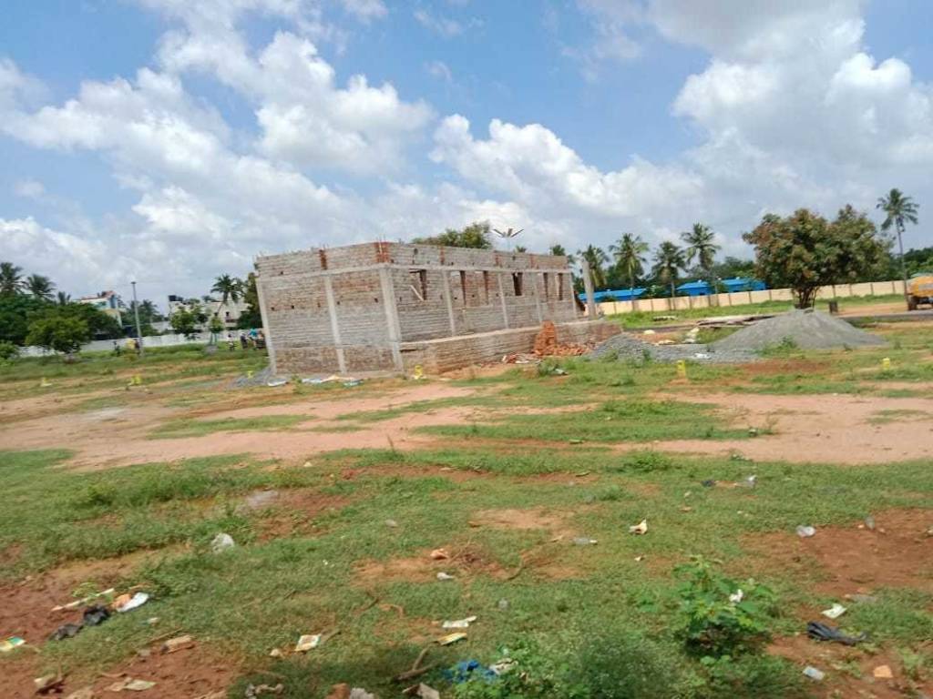  hayaath nagar Plot