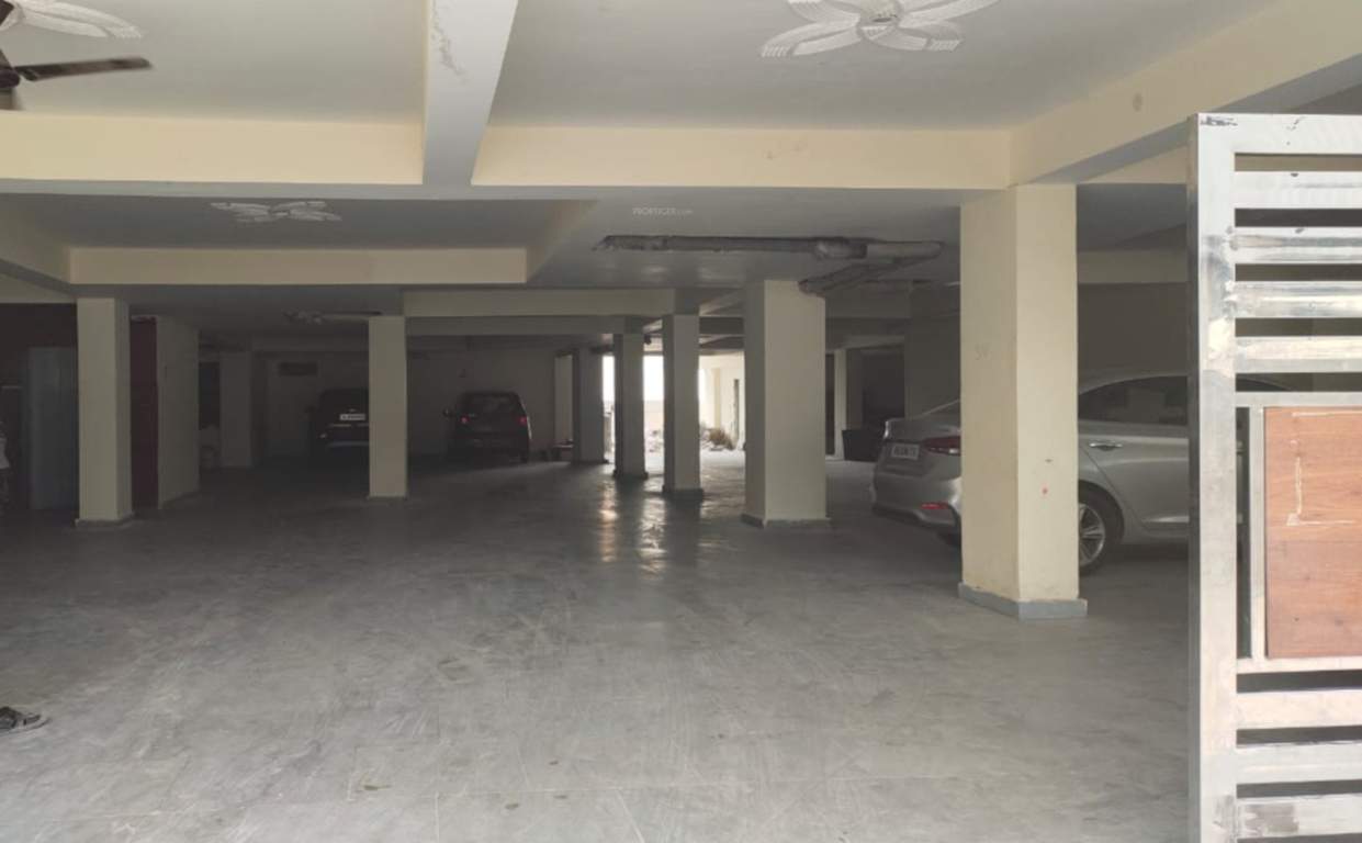  ganpati home Closed Car Parking