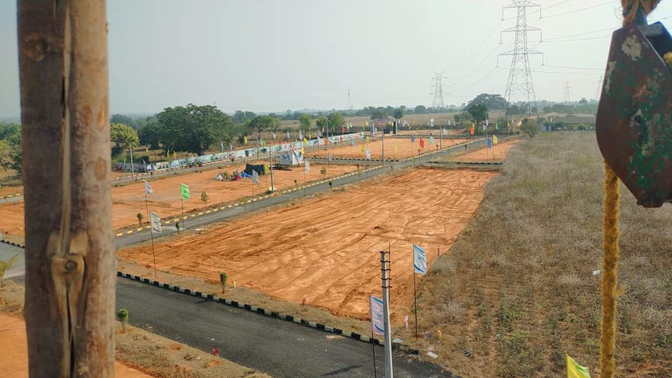  sv golden city 5 Plot