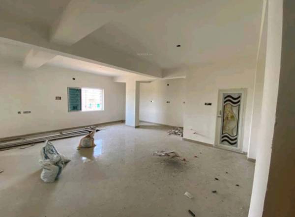  gdr-apartment Bedroom