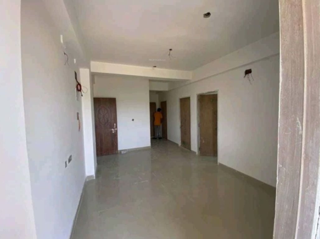  gdr apartment Living Area