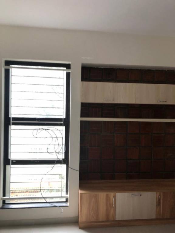  autumn gardens Bedroom