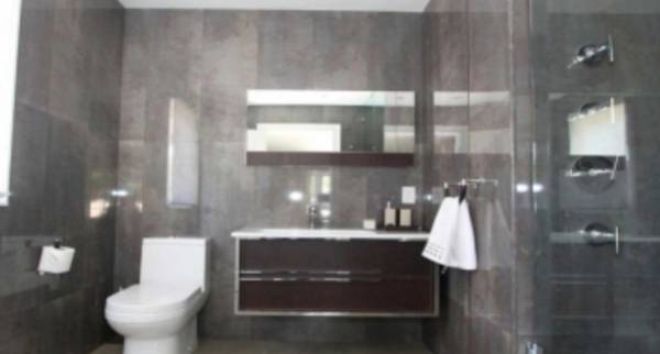  jinnal-heights Bathroom